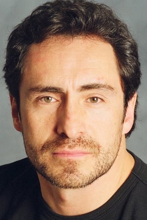 Demián Bichir