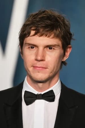 Evan Peters